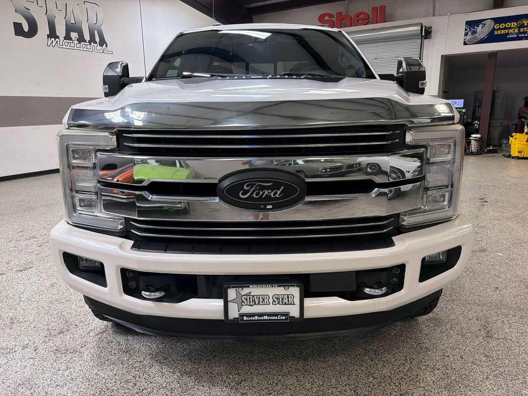 Used 2017 Ford F250 Platinum w/ Platinum Ultimate Package AWD/4WD image 12