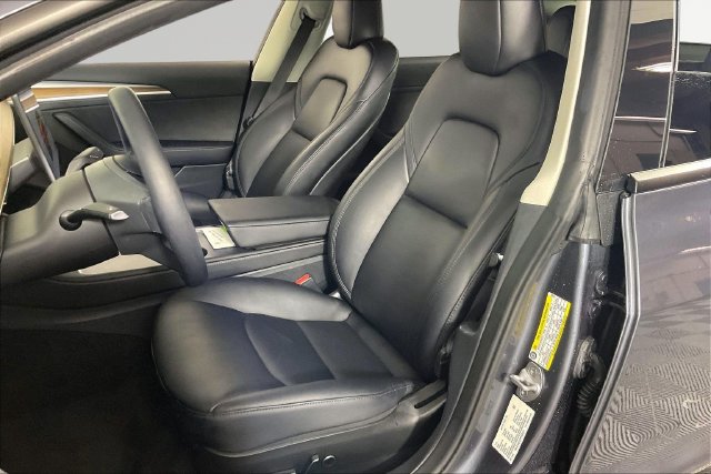 Used 2023 Tesla Model 3 Standard Range RWD image 16