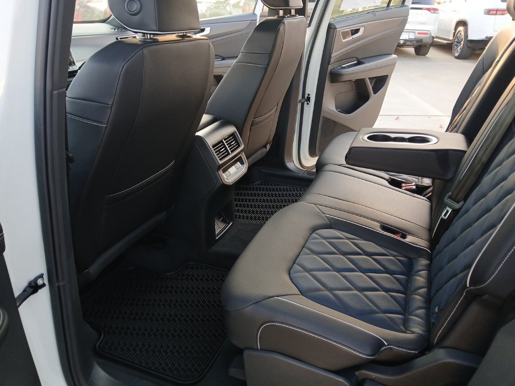 New 2026 Volkswagen Atlas Cross Sport SEL Premium R-Line AWD/4WD image 20