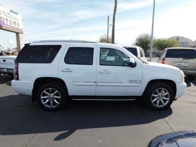 Used 2008 GMC Yukon Denali image 8