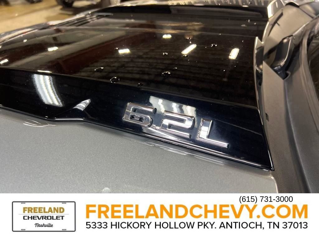 Used 2023 Chevrolet Silverado 1500 ZR2 image 11