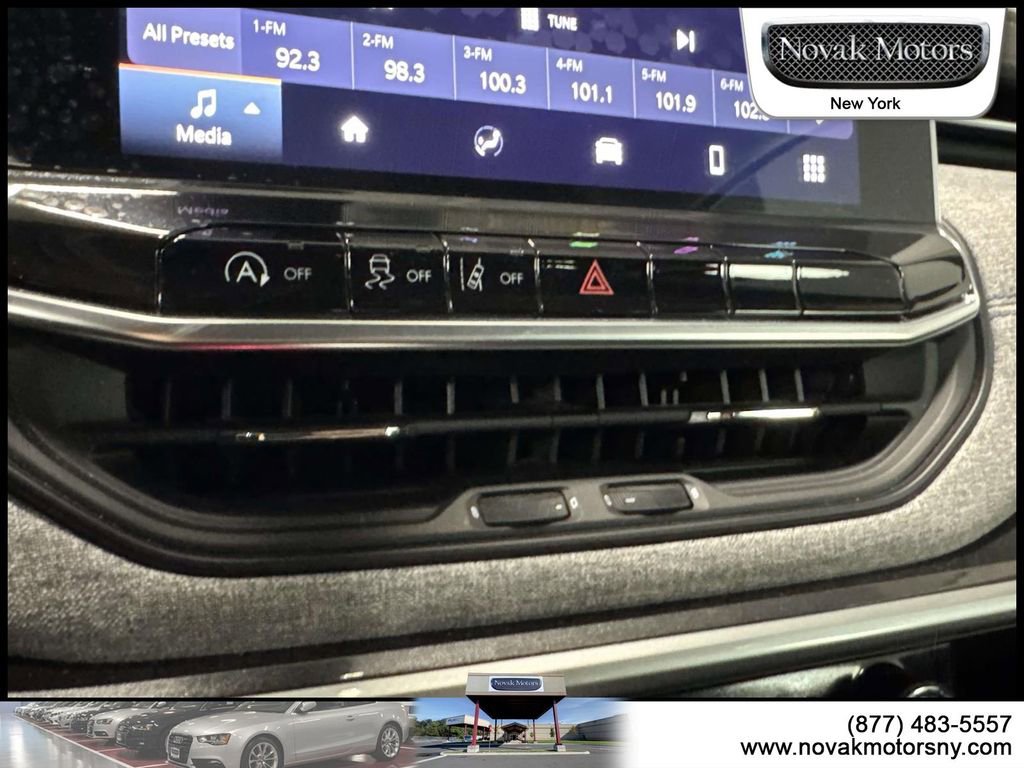 Used 2022 Jeep Compass Latitude w/ Convenience Group image 23