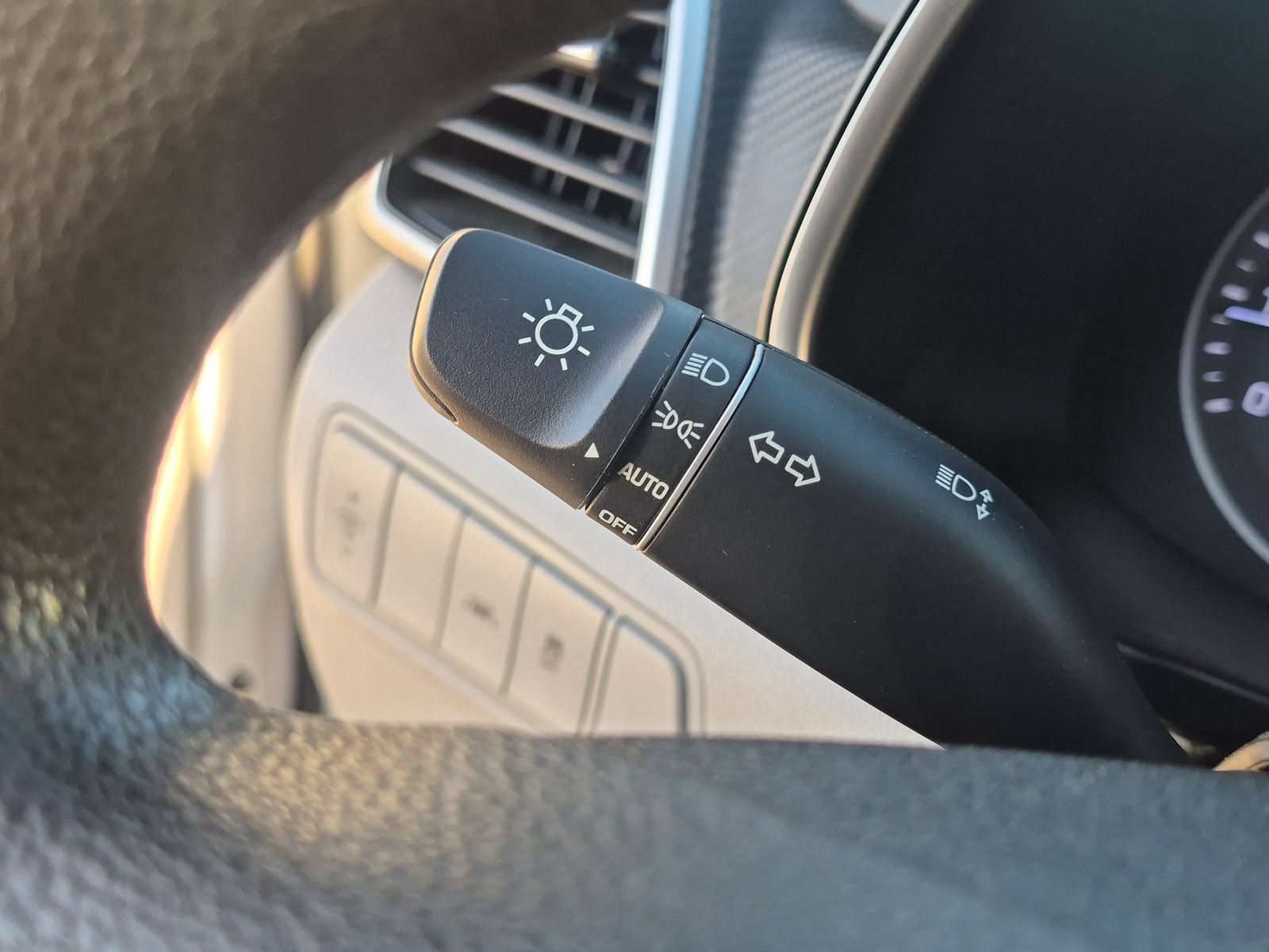 Used 2019 Hyundai Tucson SE w/ Cargo Package FWD image 25