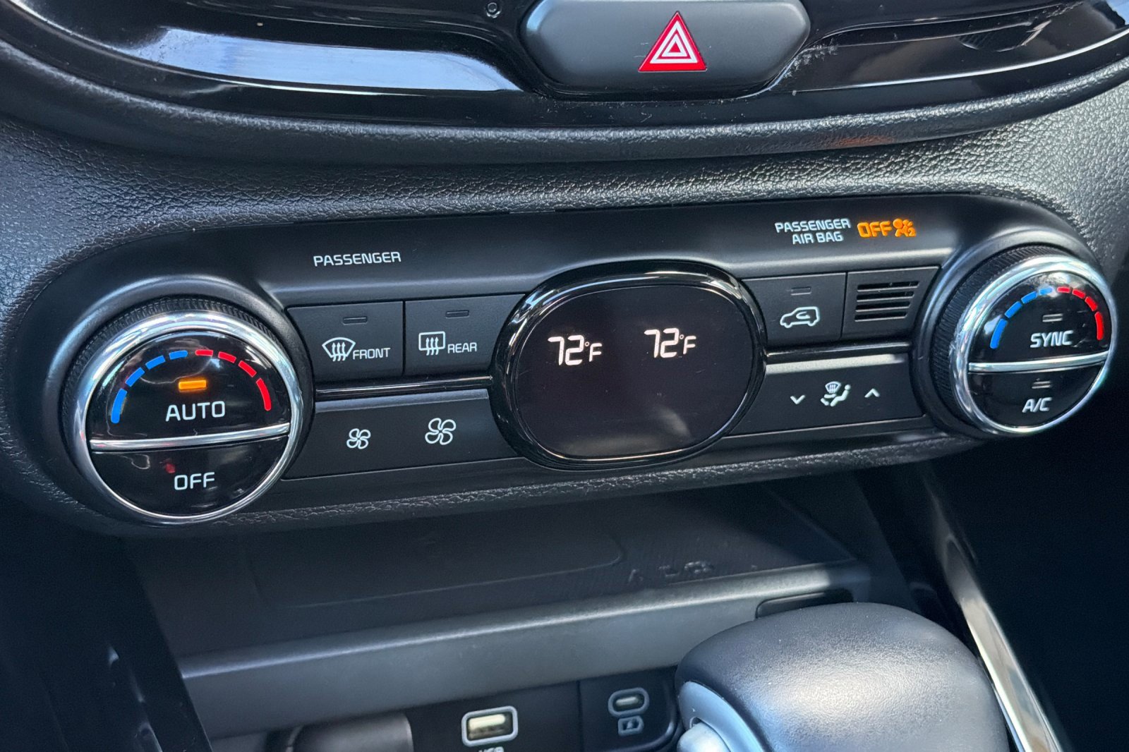 Used 2023 Kia Soul EX image 21