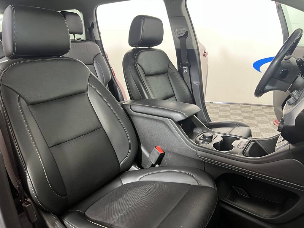 Used 2021 GMC Acadia SLT w/ Preferred Package AWD/4WD image 12