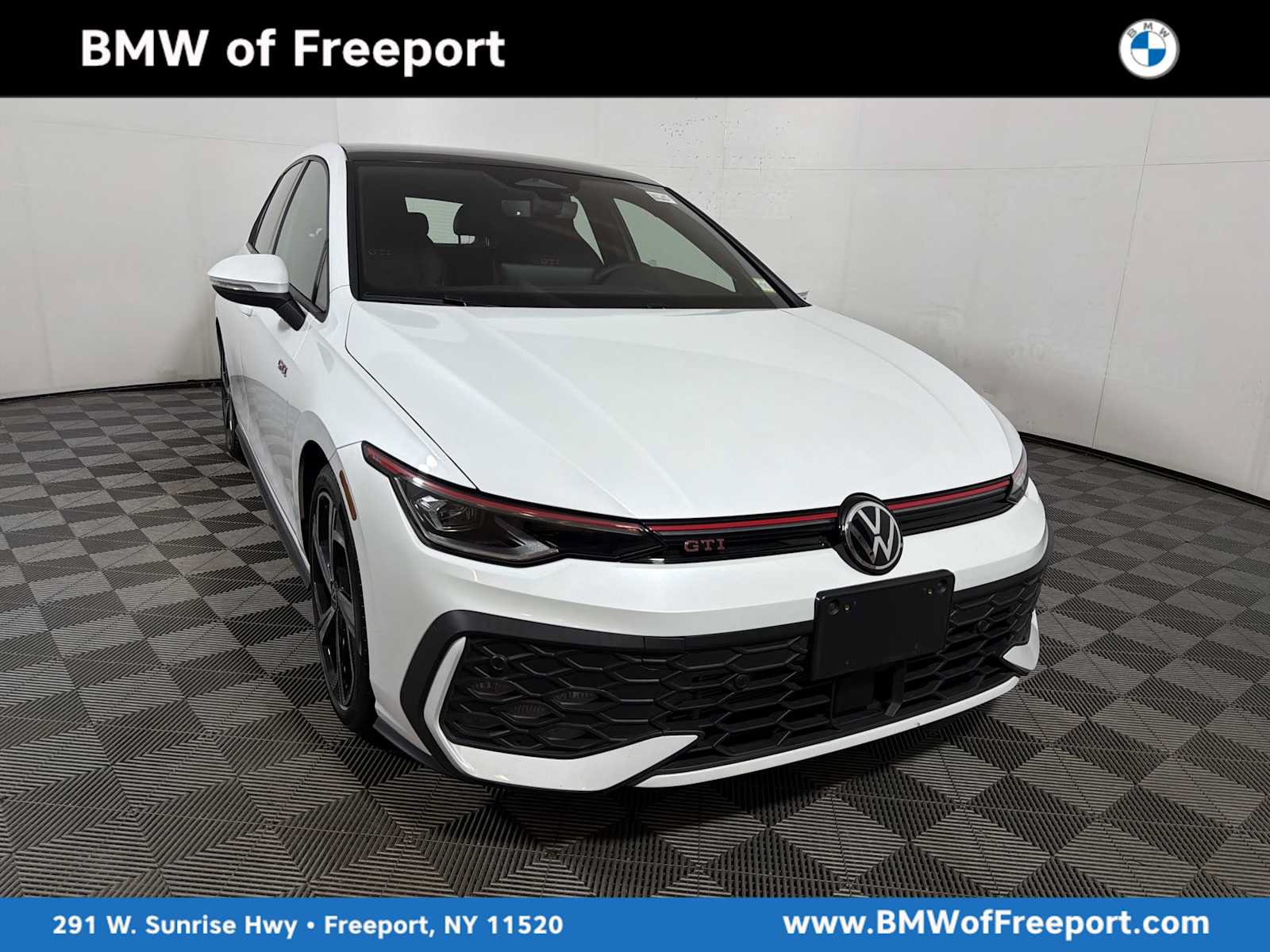 Used 2026 Volkswagen GTI SE FWD image 1