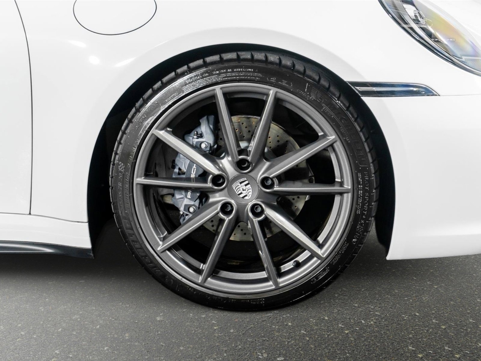 Used 2023 Porsche 911 Carrera T image 7