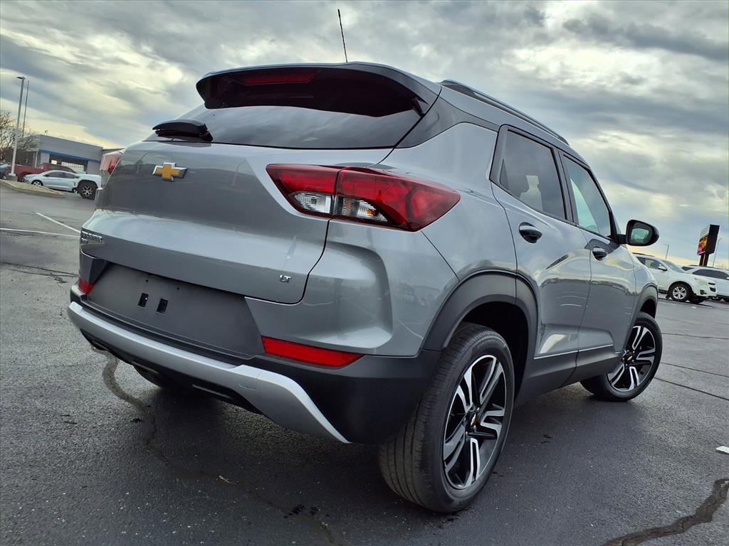 Used 2023 Chevrolet TrailBlazer LT w/ Convenience Package AWD/4WD image 31