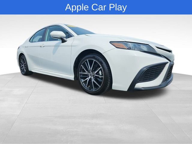 Used 2024 Toyota Camry SE image 7