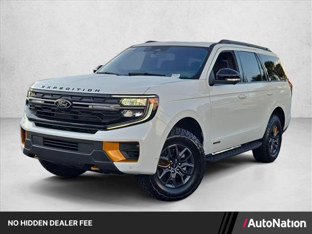 Used 2025 Ford Expedition Tremor AWD/4WD image 1