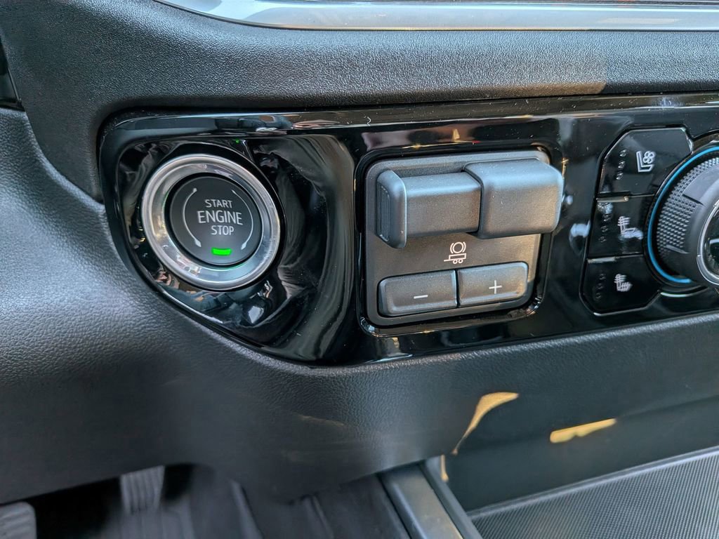 New 2026 Chevrolet Silverado 1500 LTZ w/ LTZ Premium Package image 24