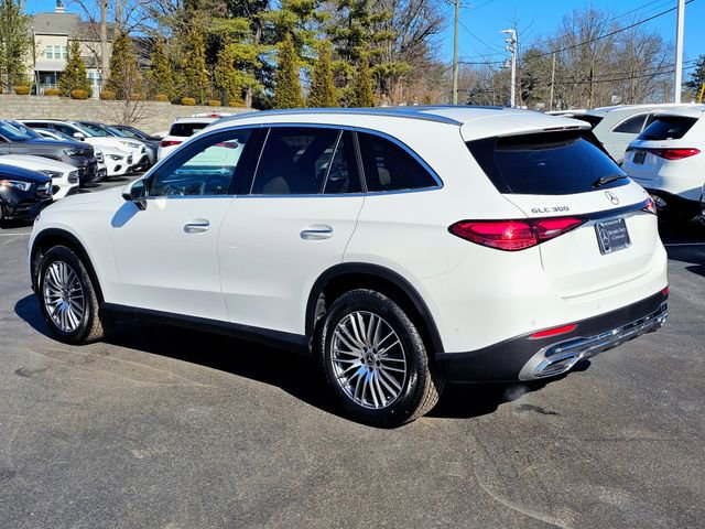 New 2026 Mercedes-Benz GLC 300 4MATIC image 11