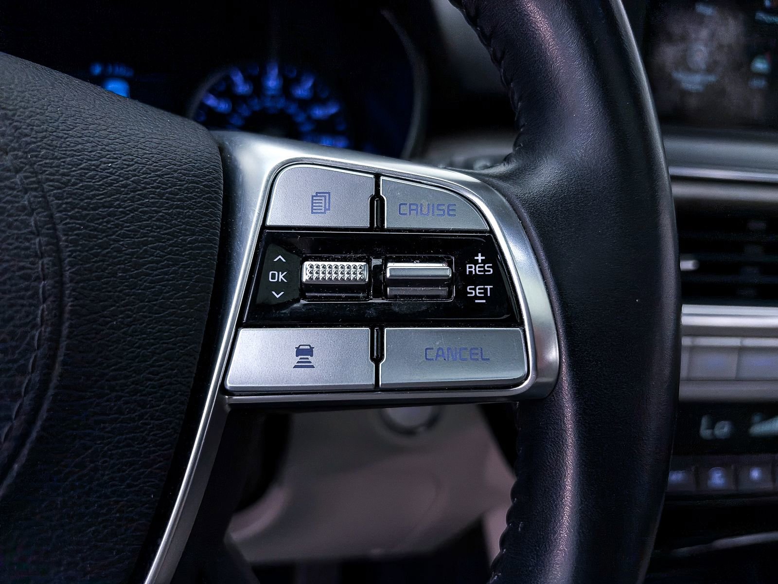 Used 2020 Kia Telluride EX FWD image 31