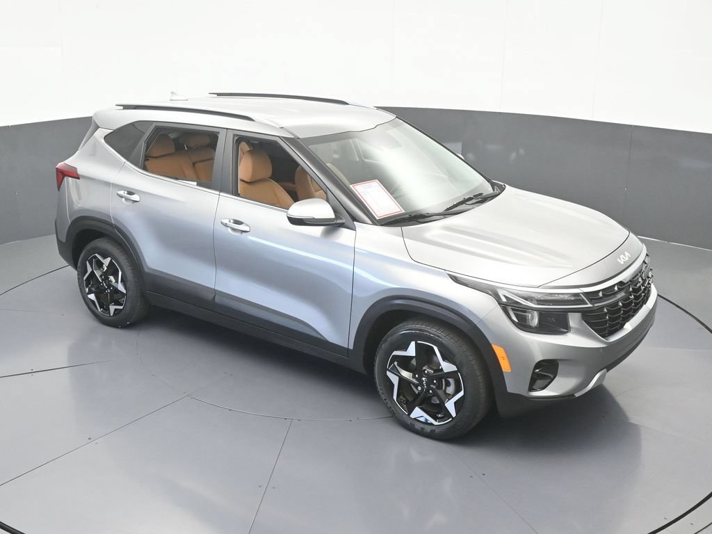 Used 2024 Kia Seltos EX FWD image 52