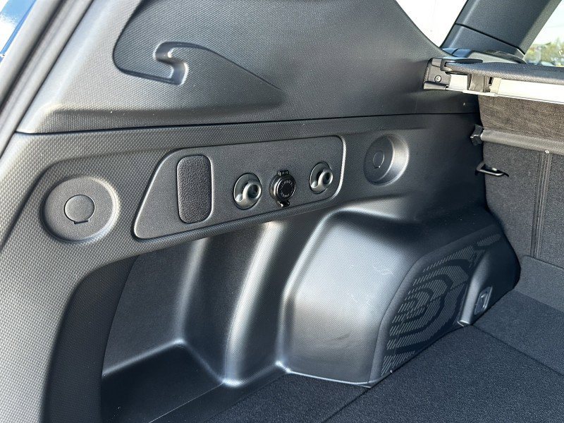 Certified 2025 Subaru Forester Sport image 11