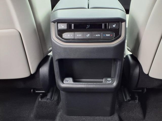 New 2026 Lexus TX 350 AWD image 32