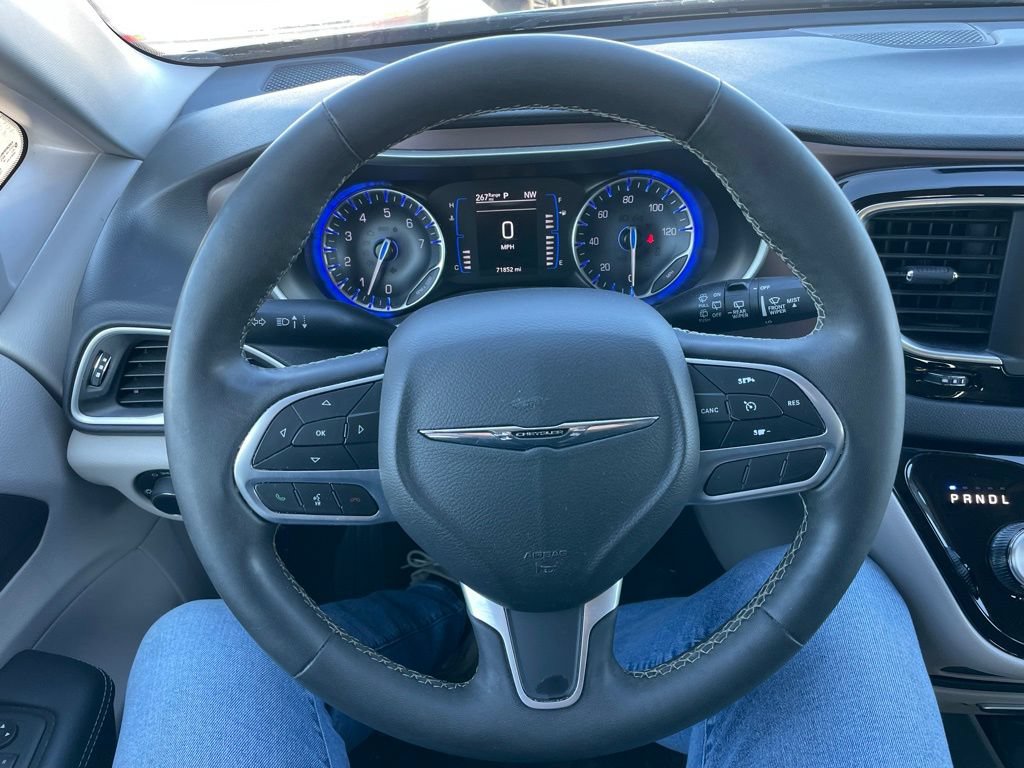 Used 2024 Chrysler Voyager LX FWD image 25