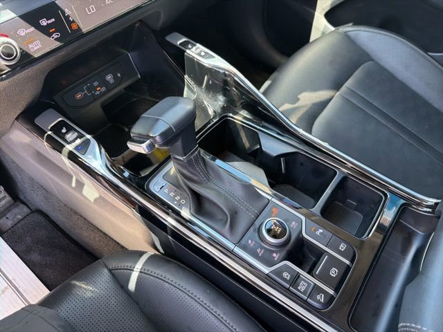 Used 2024 Kia Sorento SX image 19