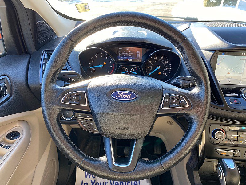 Used 2019 Ford Escape Titanium image 21