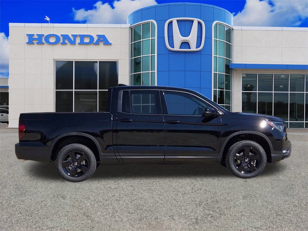New 2026 Honda Ridgeline Black Edition image 2