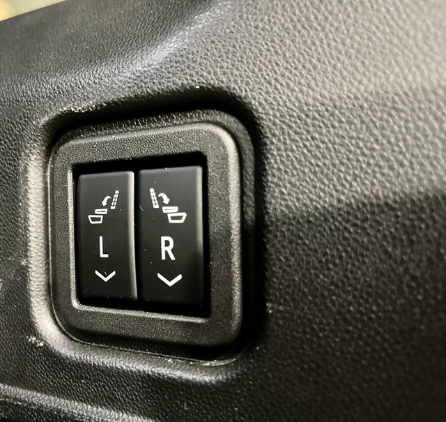 Used 2024 GMC Hummer EV 3X image 6