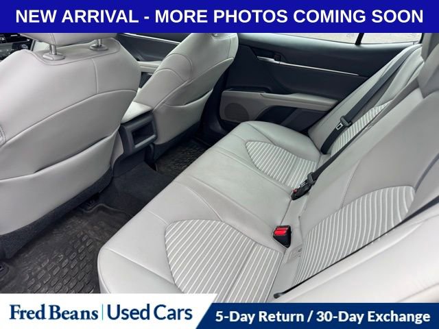 Used 2021 Toyota Camry SE w/ Cold Weather Package image 9