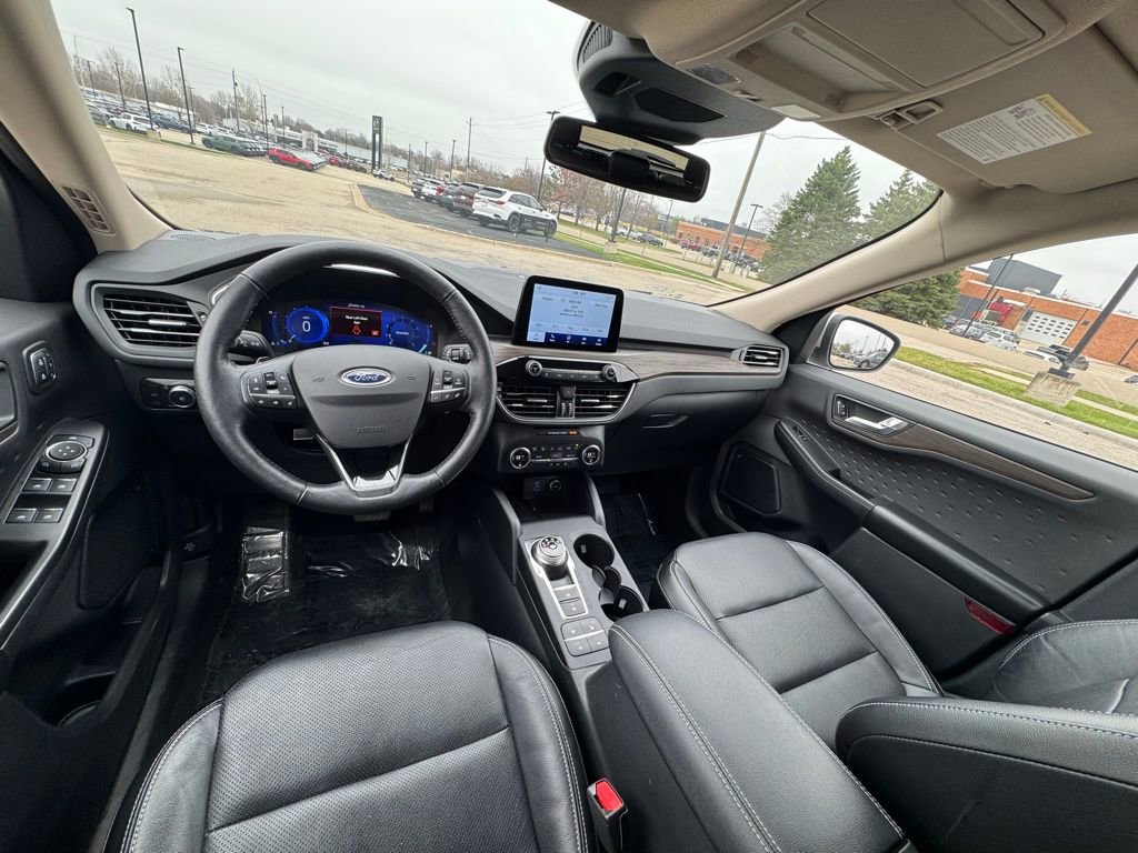 Used 2020 Ford Escape Titanium AWD/4WD image 10