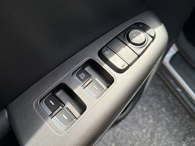 Certified 2022 Kia Sportage LX image 13