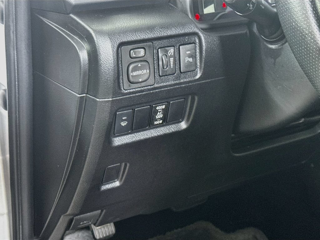 Used 2014 Toyota 4Runner Limited AWD/4WD image 11