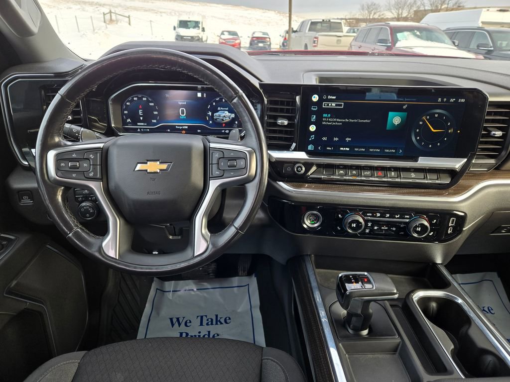 Used 2022 Chevrolet Silverado 1500 LT image 18