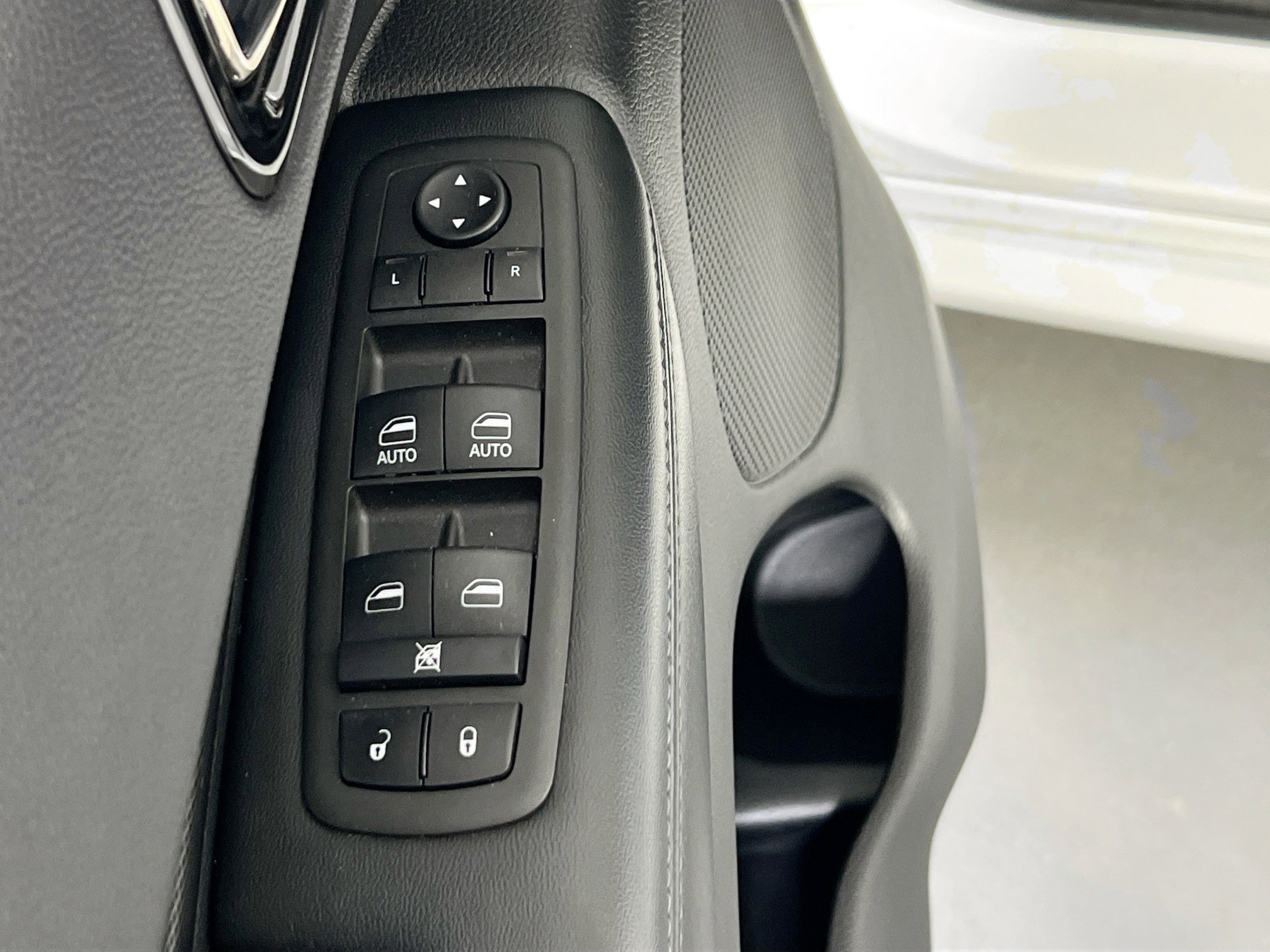 Used 2022 Dodge Durango GT w/ Blacktop Package image 17