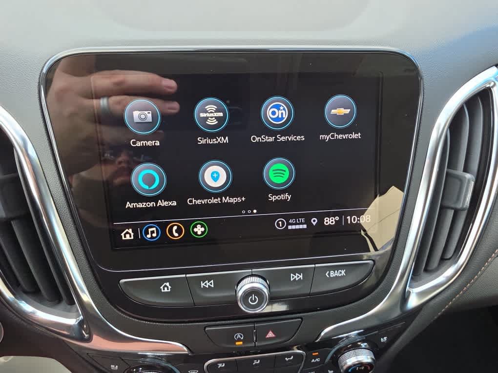 Used 2024 Chevrolet Equinox Premier FWD image 40