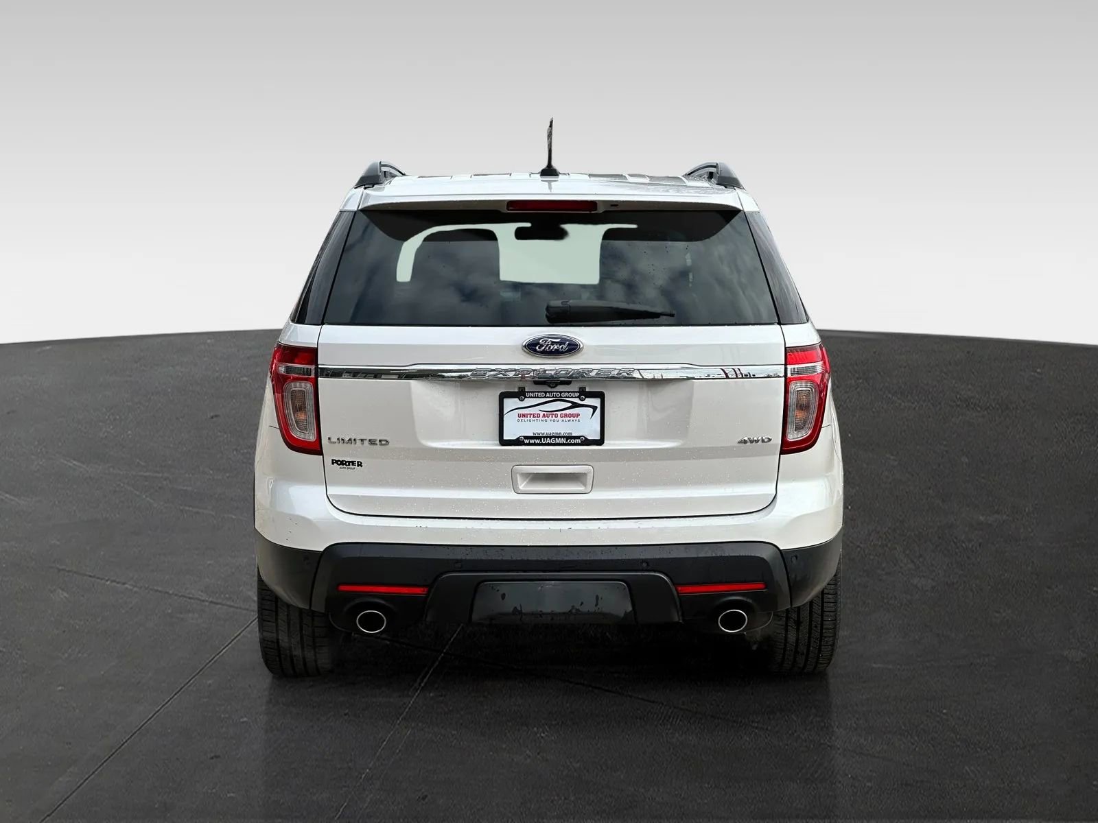 Used 2015 Ford Explorer Limited w/ Equipment Group 302A AWD/4WD image 6