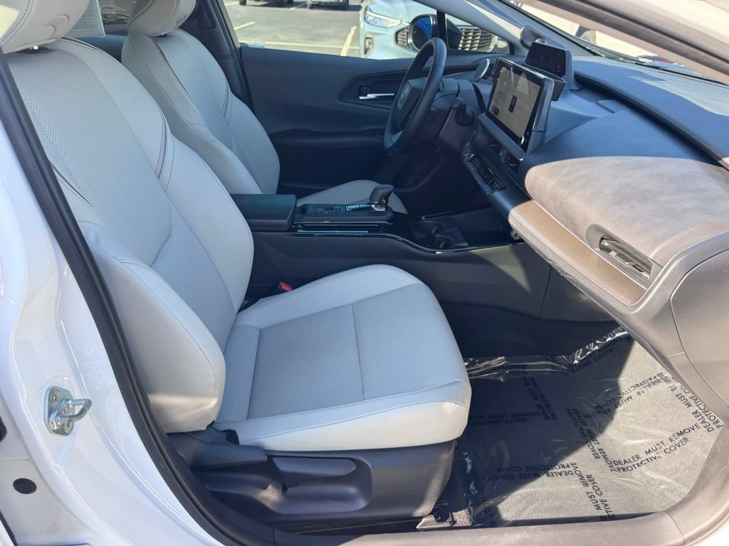 Used 2024 Toyota Prius Limited FWD image 24