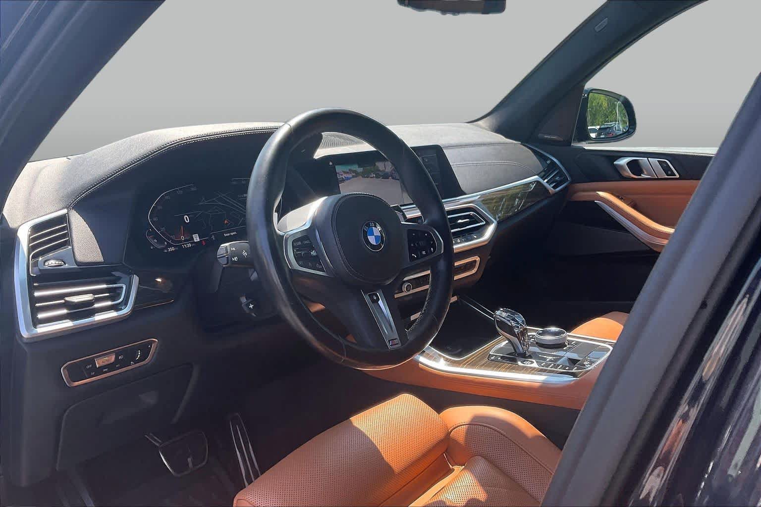Used 2023 BMW X5 xDrive40i w/ Executive Package AWD/4WD image 17