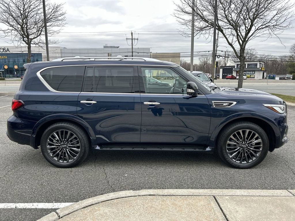 Certified 2023 INFINITI QX80 Premium Select w/ Cargo Package image 9