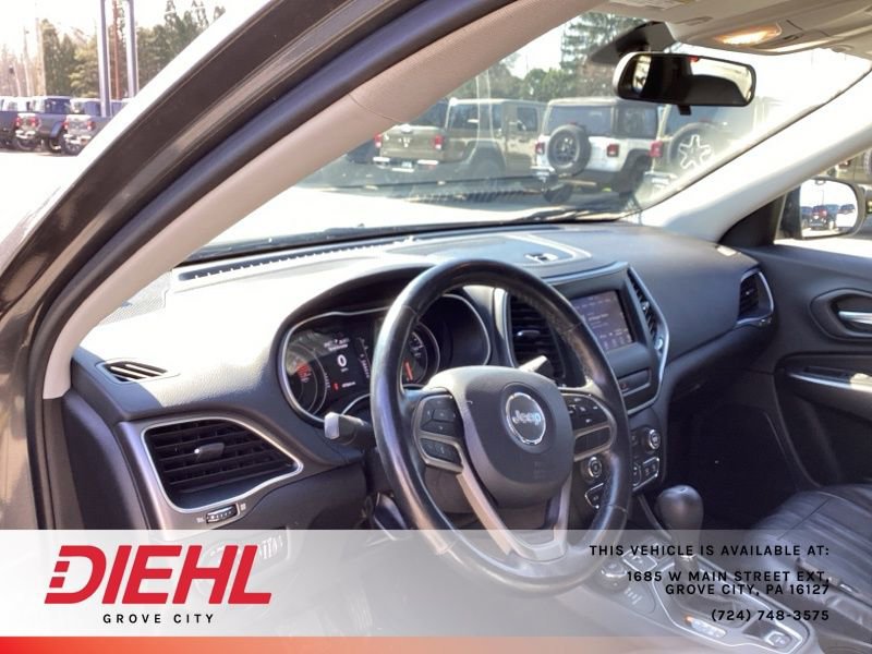 Used 2020 Jeep Cherokee Latitude Plus w/ Cold Weather Group image 18