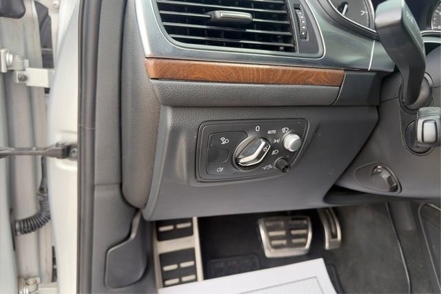 Used 2015 Audi S6 w/ Black Optic Package AWD/4WD image 17