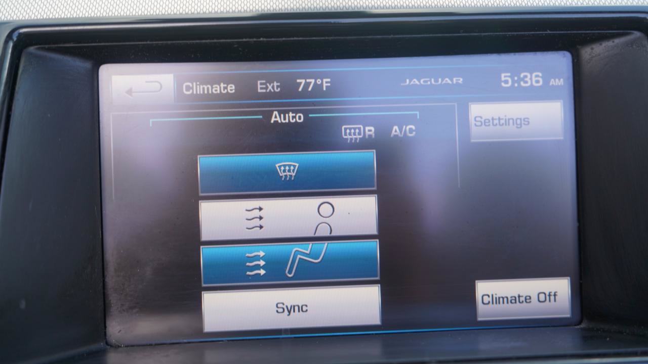 Used 2014 Jaguar F-TYPE Convertible RWD image 67