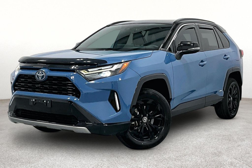 Used 2022 Toyota RAV4 XSE AWD/4WD image 14