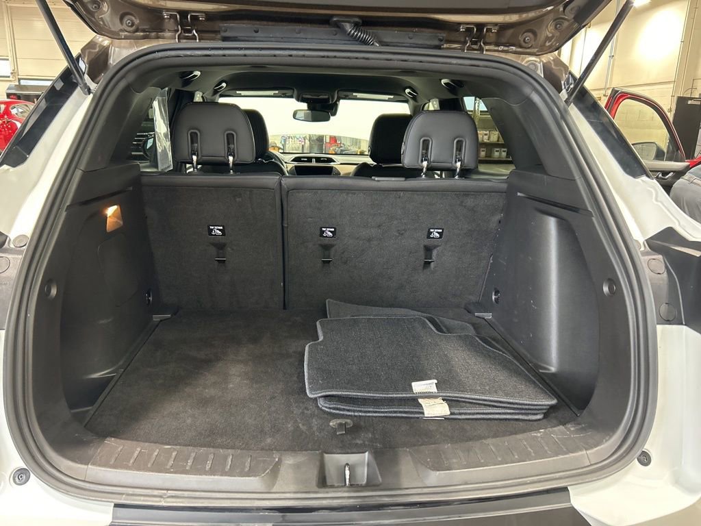 Used 2021 Chevrolet TrailBlazer ACTIV w/ Convenience Package image 16