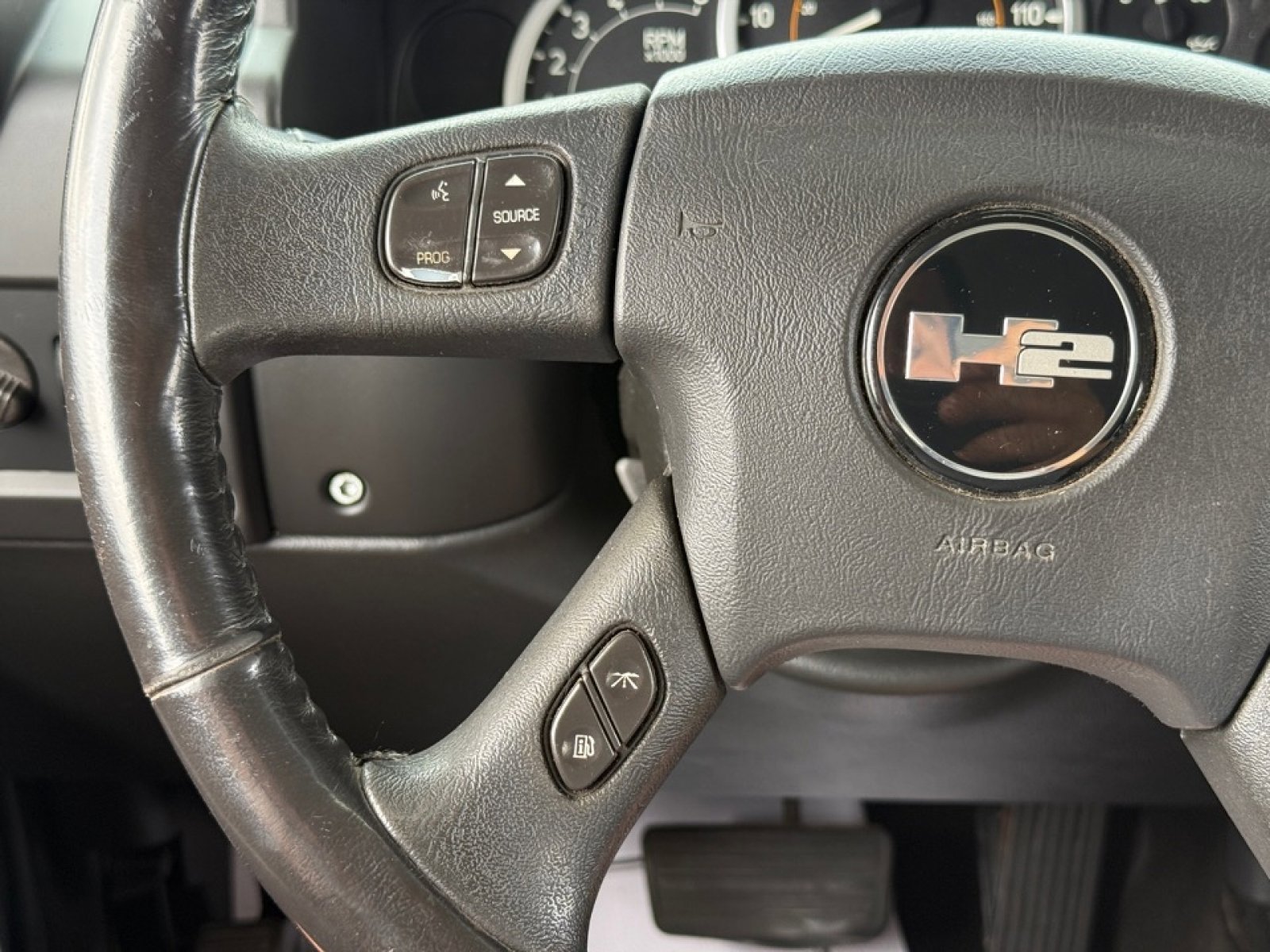 Used 2007 HUMMER H2 image 24