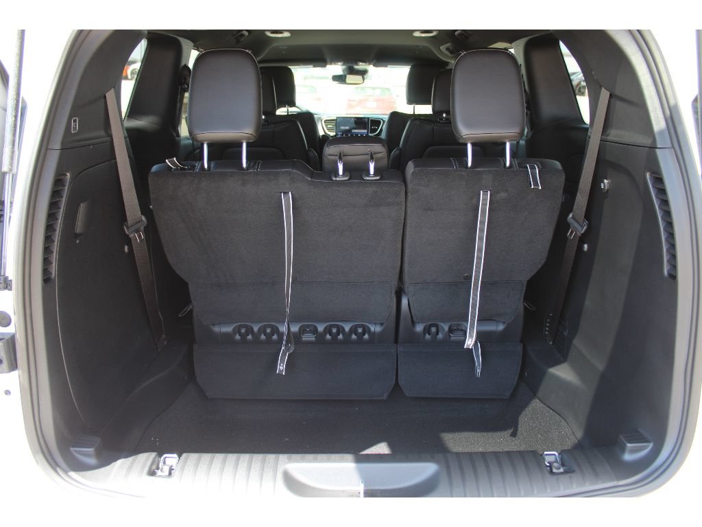New 2026 Chrysler Pacifica Select FWD image 8