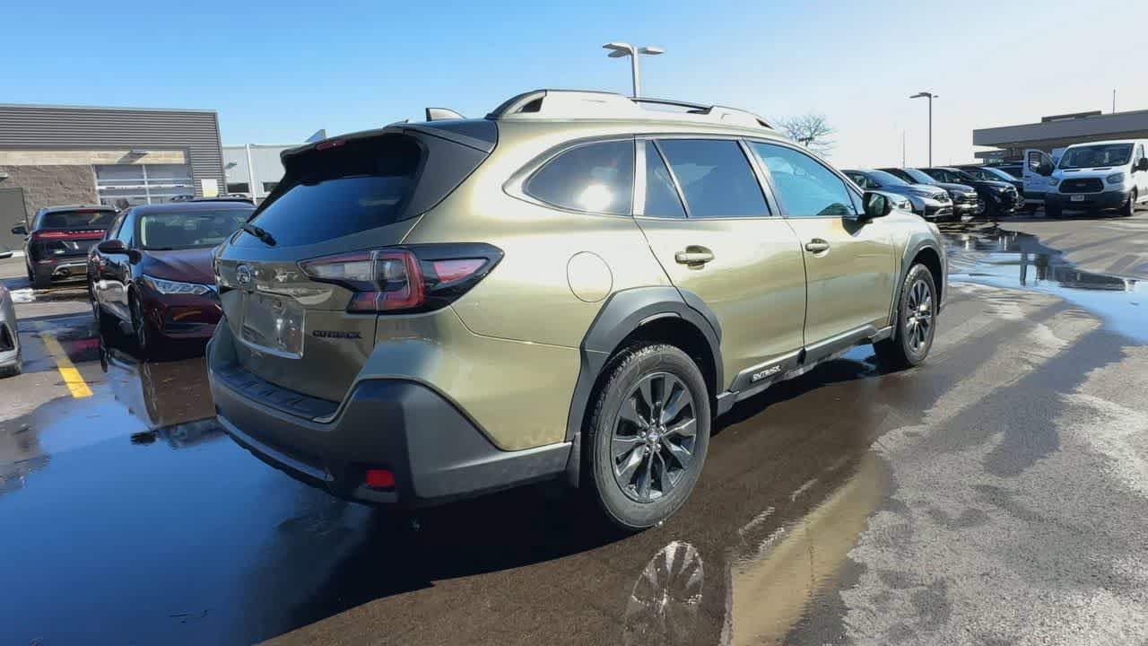 Used 2023 Subaru Outback Onyx Edition image 8