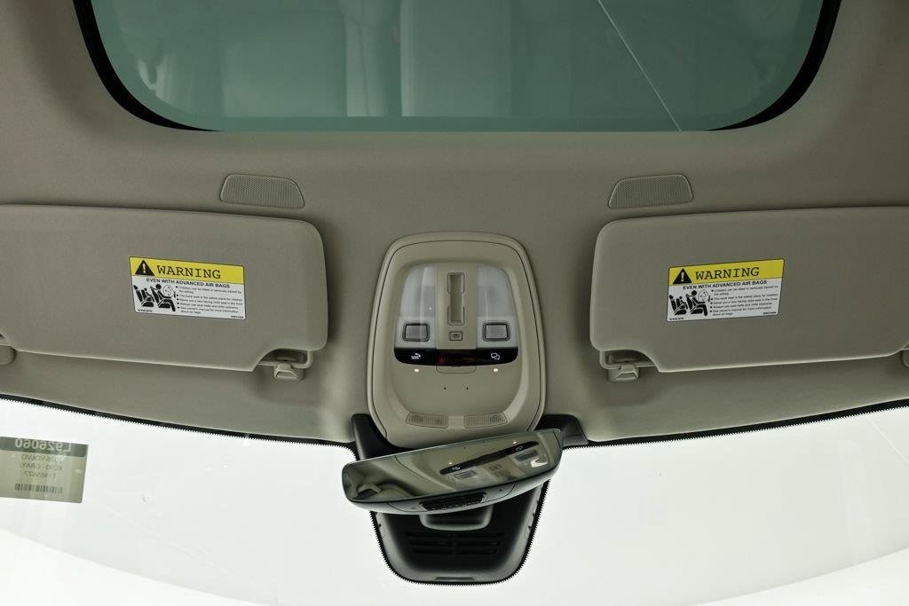 Used 2026 Volvo XC90 B6 Ultra w/ Protection Package AWD/4WD image 21