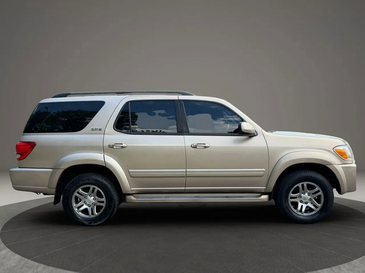 Used 2007 Toyota Sequoia SR5 RWD image 7
