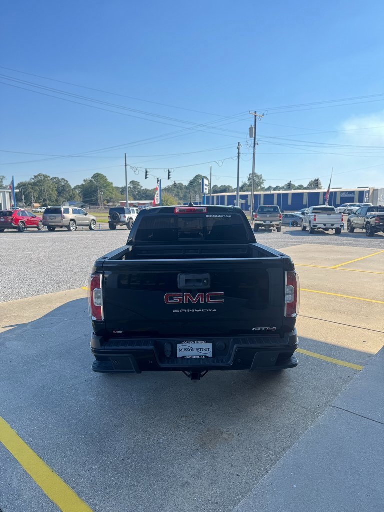 Used 2022 GMC Canyon AT4 image 5