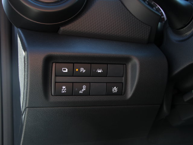 Certified 2025 Nissan Kicks Play S FWD image 22