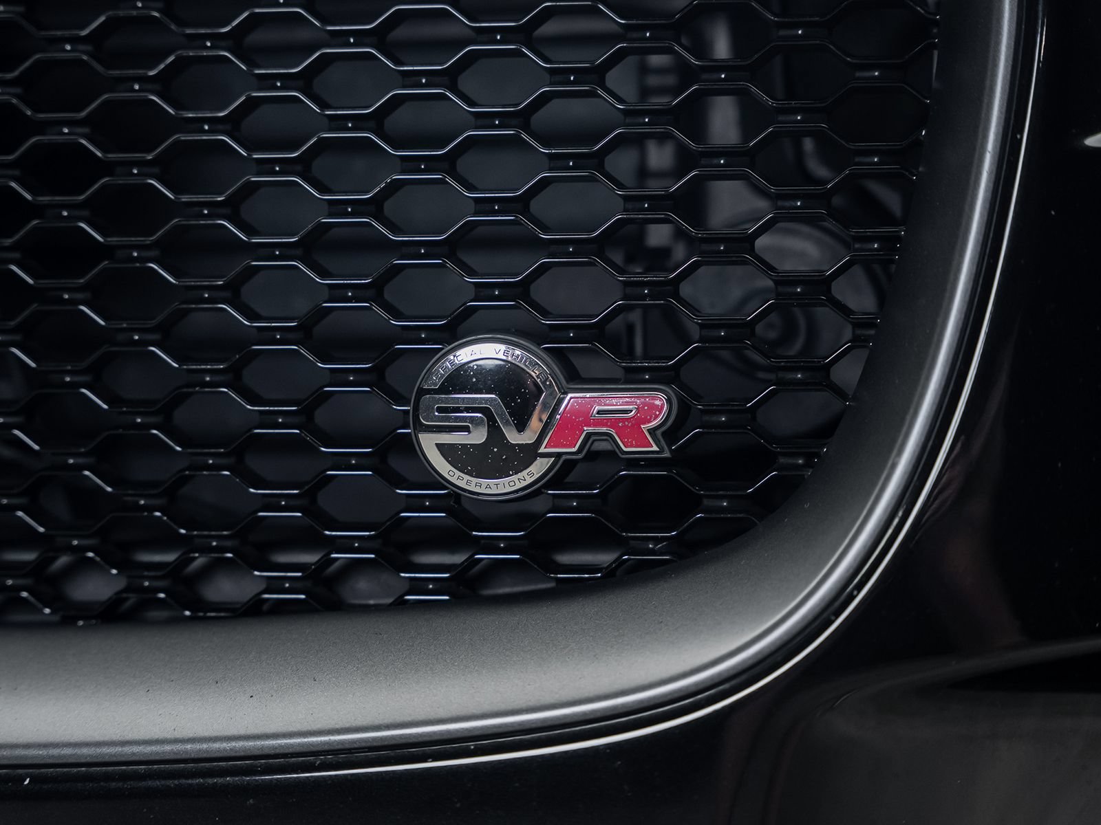 Used 2020 Jaguar F-PACE SVR AWD/4WD image 6