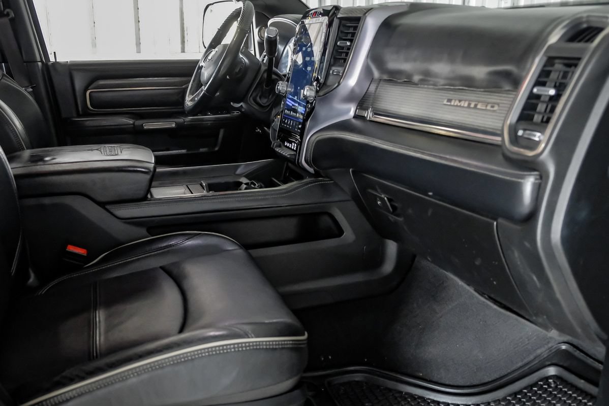 Used 2020 RAM 3500 Limited AWD/4WD image 12